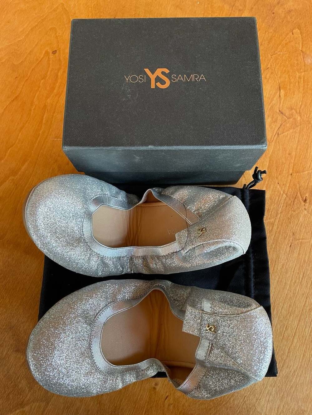 Yosi Samra size 9 Silver Glitter Foldable Ballet Flats